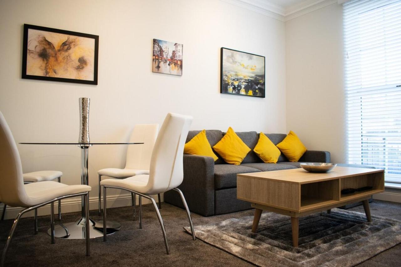 Beautifully Renovated Apartment -Central Édimbourg Extérieur photo