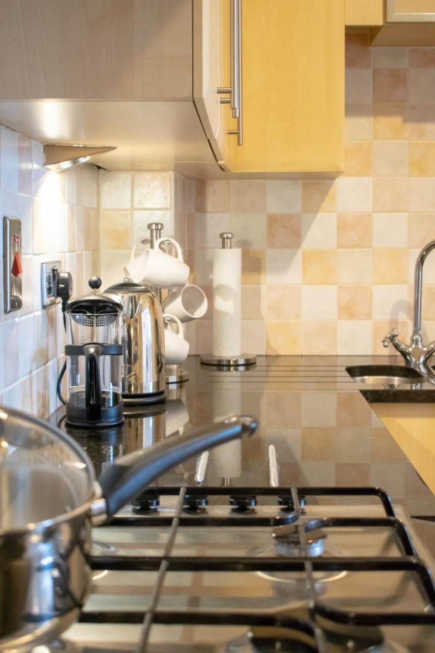 Beautifully Renovated Apartment -Central Édimbourg Extérieur photo