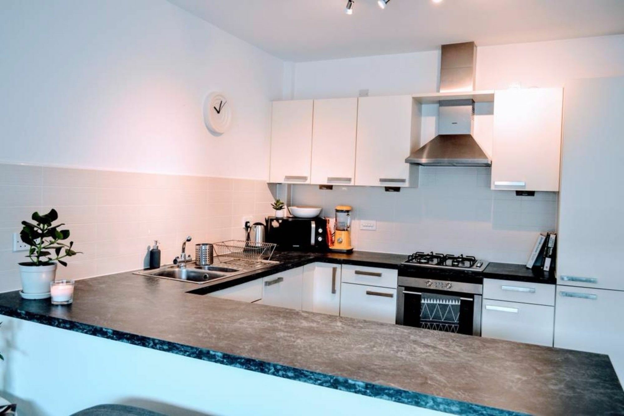 Beautifully Renovated Apartment -Central Édimbourg Extérieur photo